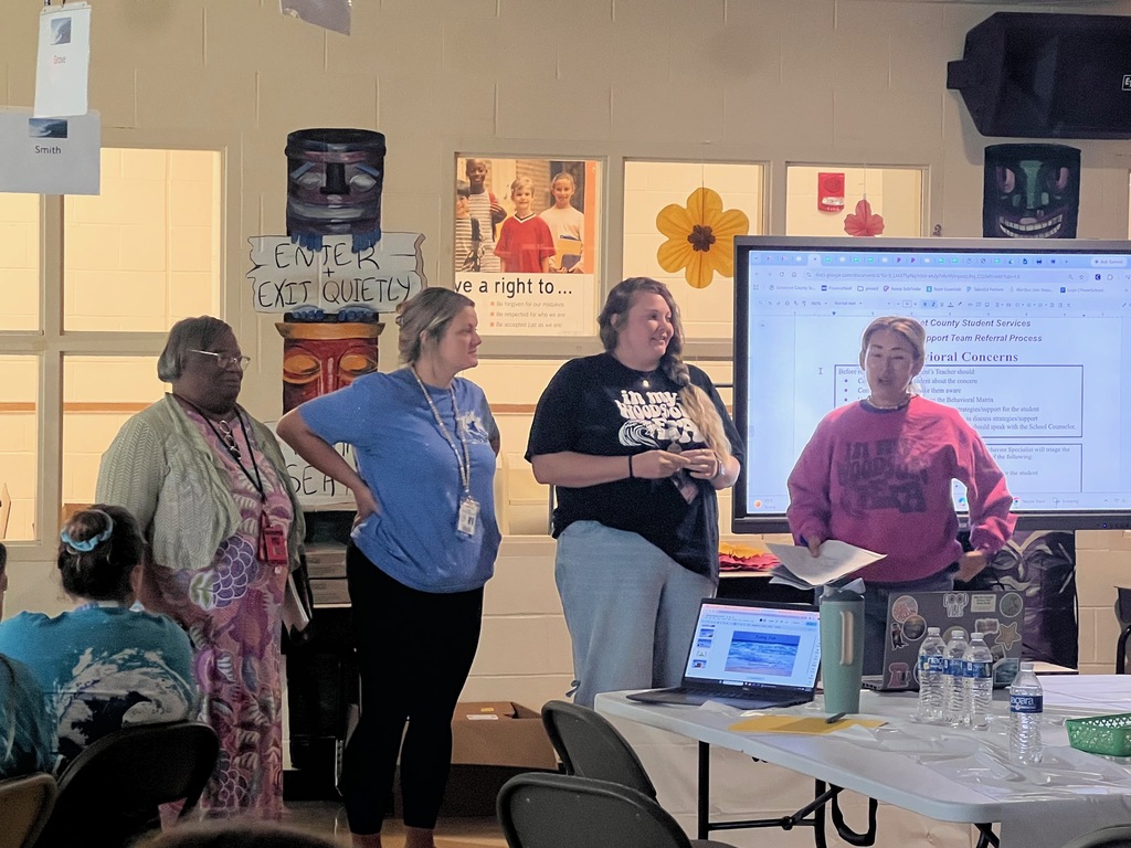 staff presenting information