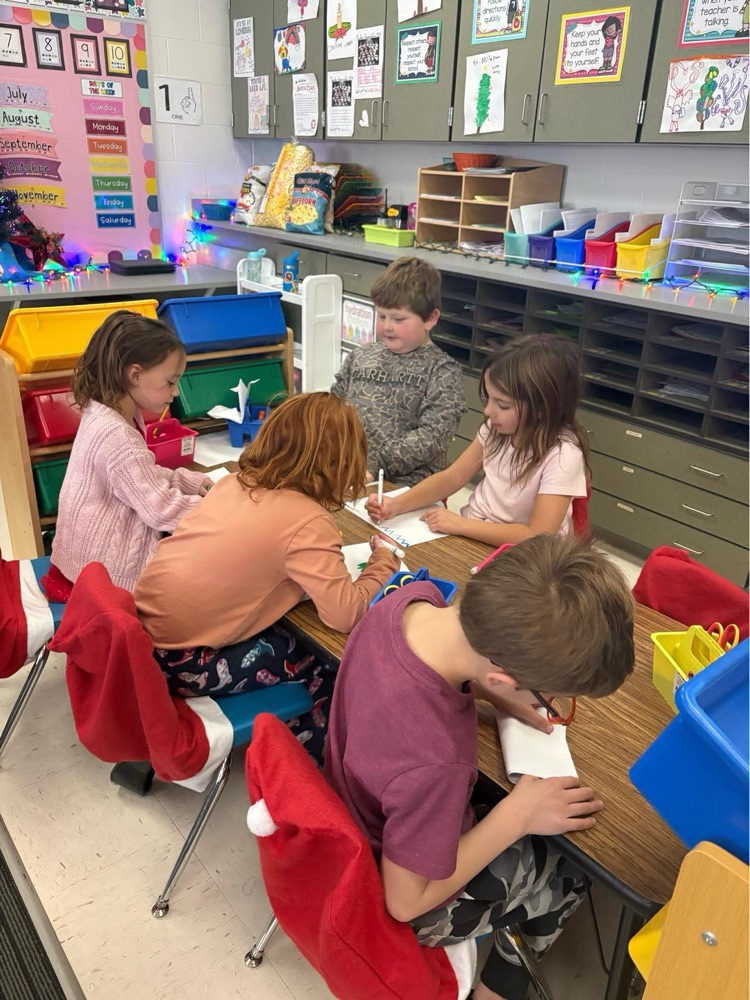 Nothing like a little Friday fun in Formos’ 1st grade class, where students ended the week engaged, happy, and excited to learn! #SomersetSpartanPride