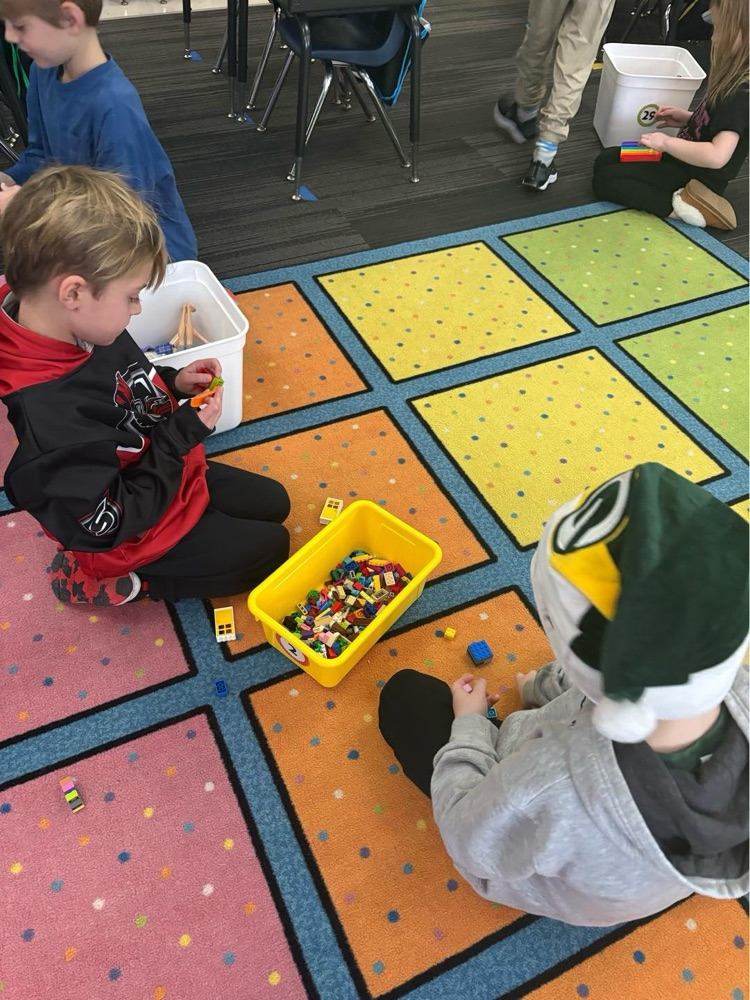 Nothing like a little Friday fun in Formos’ 1st grade class, where students ended the week engaged, happy, and excited to learn! #SomersetSpartanPride