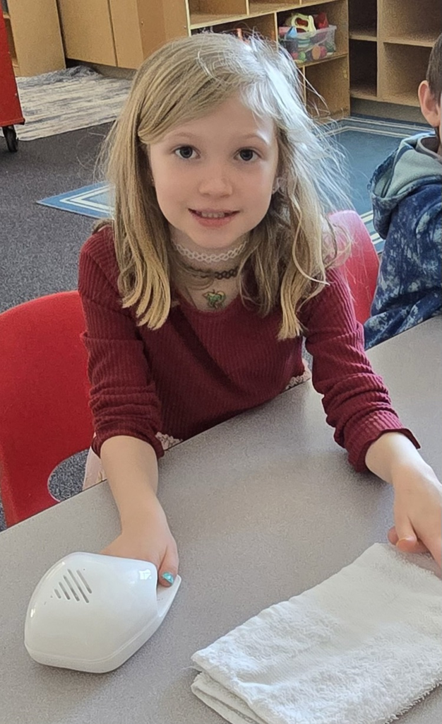 Students enjoyed a relaxing Spa Day during Spring Break at Kids Club! 🤩 #SomersetSpartanPride