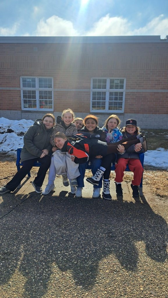 Our 4th graders enjoying fresh air, laughter, and time with friends during recess! ☀️ #SomersetSpartanPride 