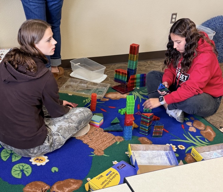 A great learning opportunity for our transcripted credit Early Childhood Education class! 