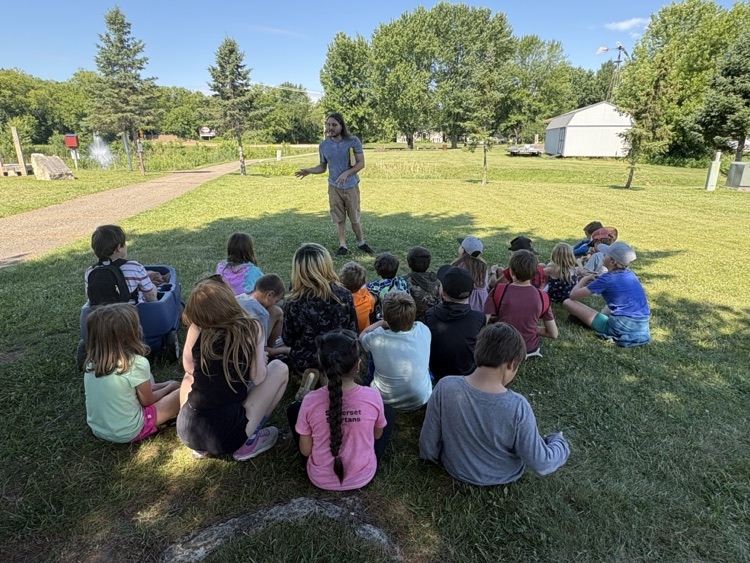 Books and Benches summer school students enjoyed a beautiful day at Larry Forest Park! 📚🌳 #SomersetSpartanPride 