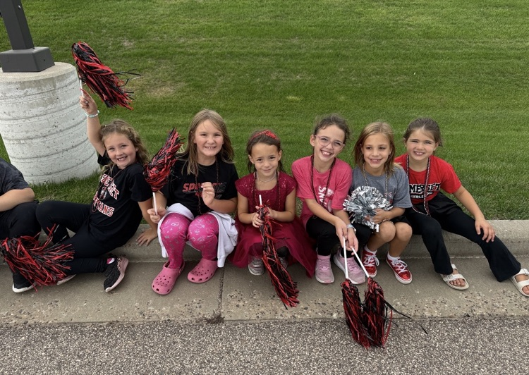 Homecoming Spirit Week at SES was full of fun, school spirit, and plenty of smiles! 