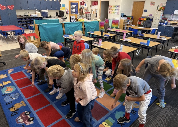 Ms. Berger’s kindergarten class learned that all animals need food! 