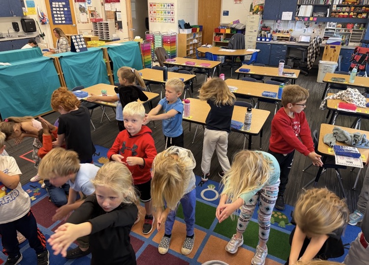 Ms. Berger’s kindergarten class learned that all animals need food! 