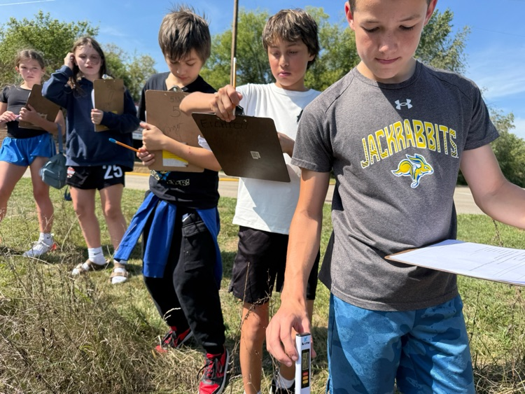 Mr. Klinger’s 7th-grade Earth Science students kicked off their unit on water with a hands-on lab at Larry Forrest Park. 