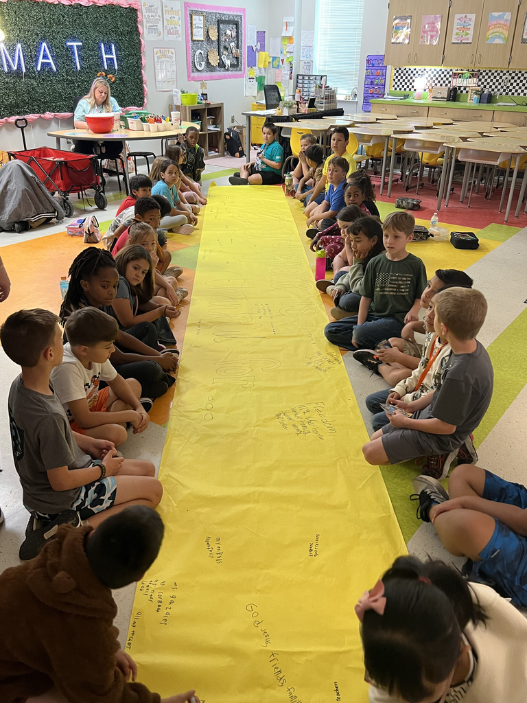 Somerville 3rd graders writing down what they're thankful for