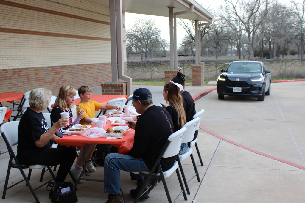 senior fundraising dinner