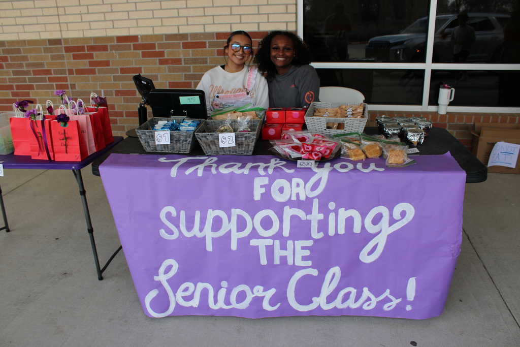 senior fundraising dinner