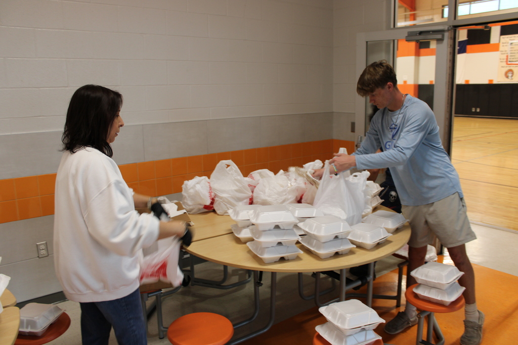 senior fundraising dinner