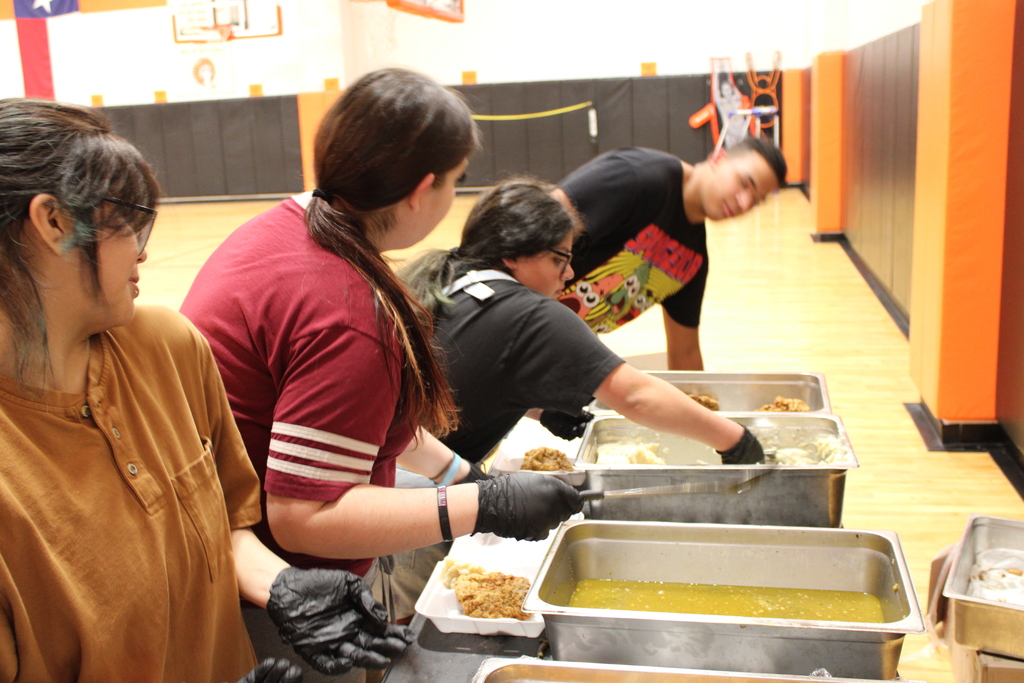 senior fundraising dinner