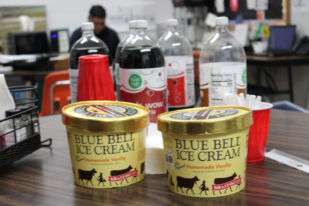 HS teacher ice cream floats