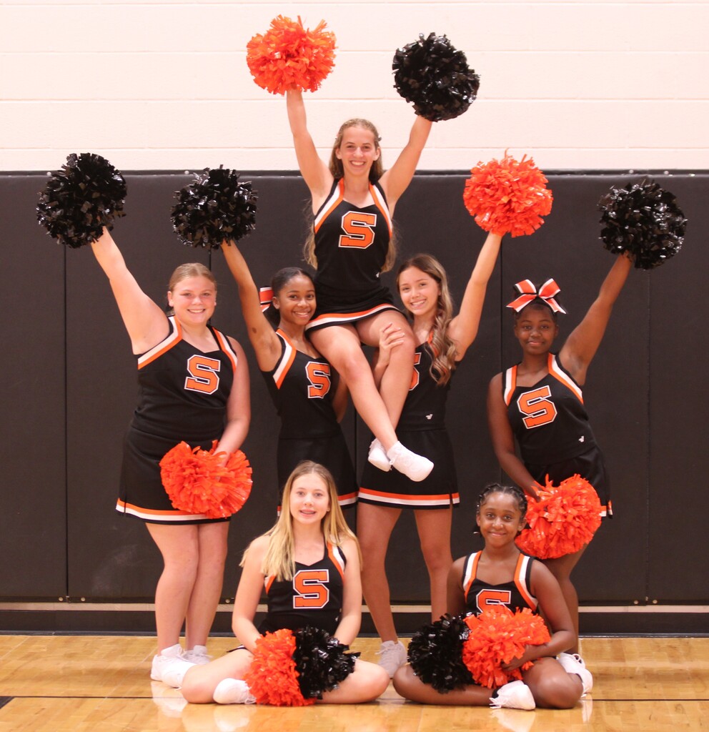JH cheerleaders