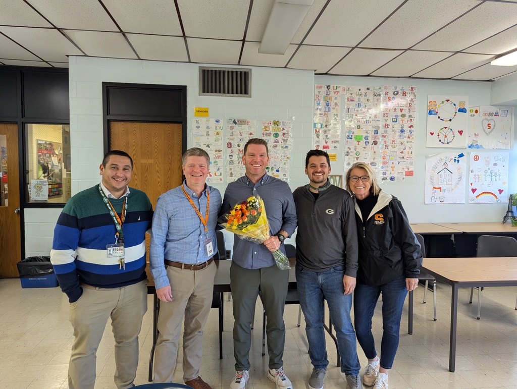 groups picture of staff