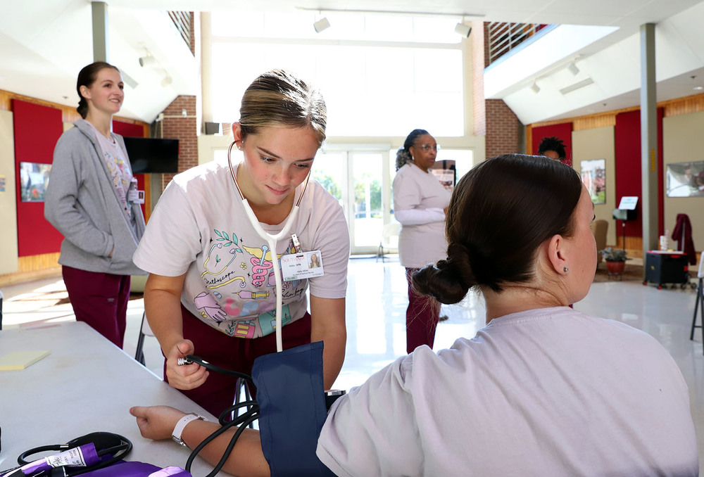 Nursing students at South Arkansas College