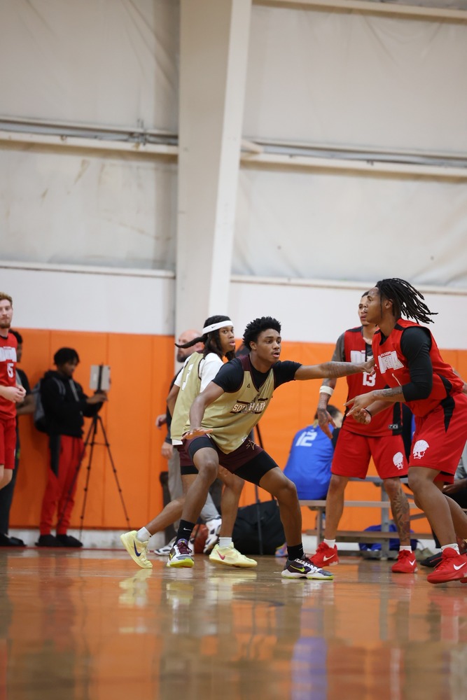 Kenyon Holmes and Braylen Hall