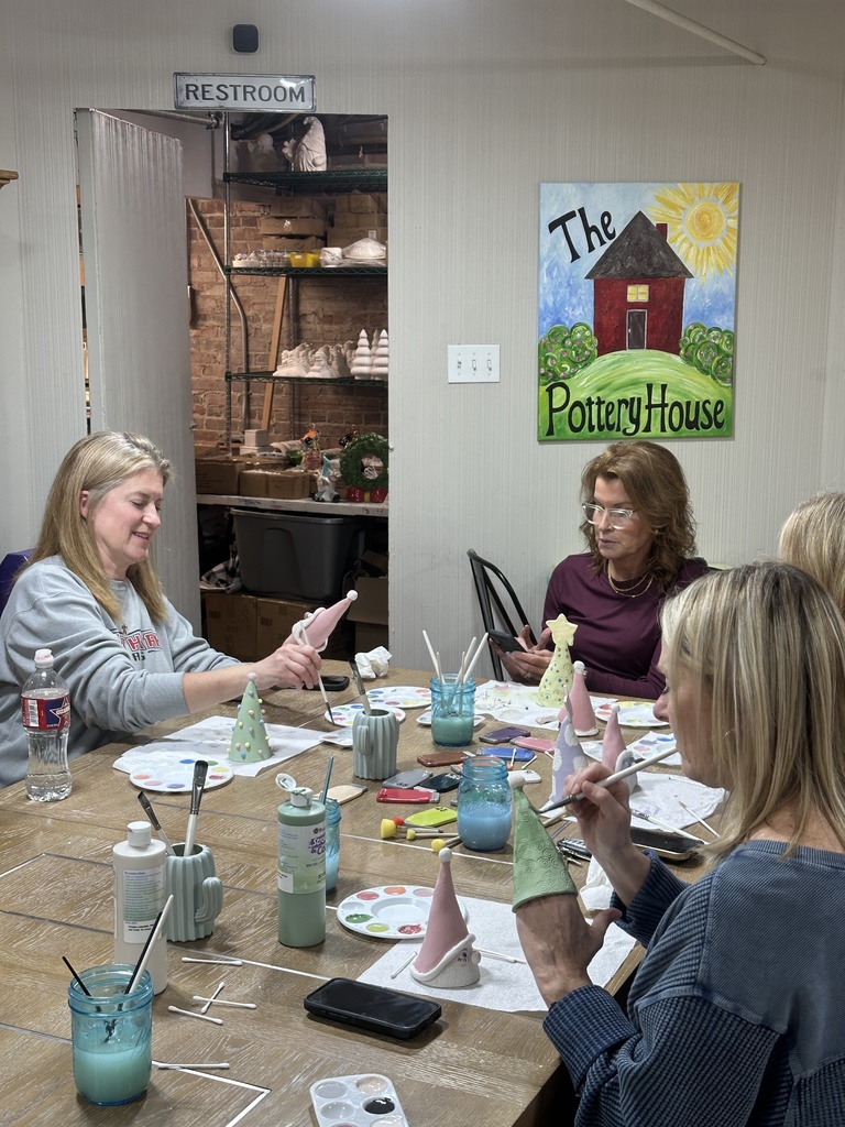 Clay & Sleigh pottery painting