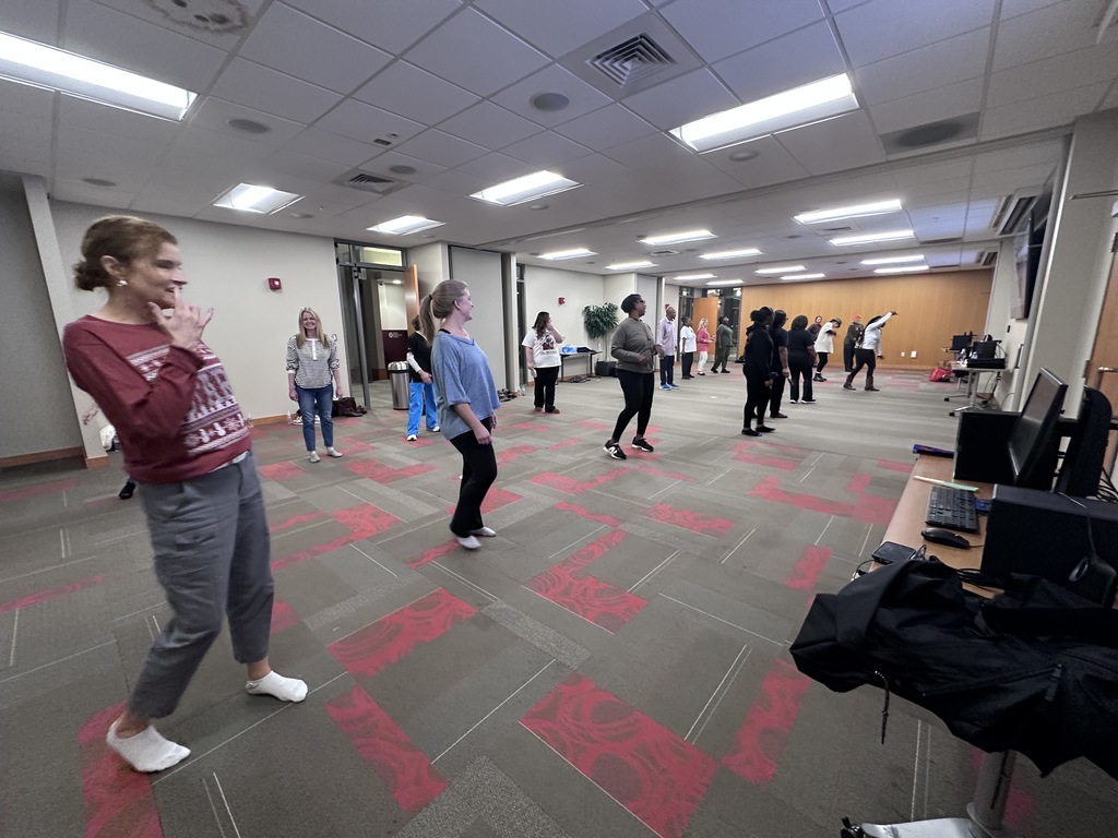 Line Dancing participants