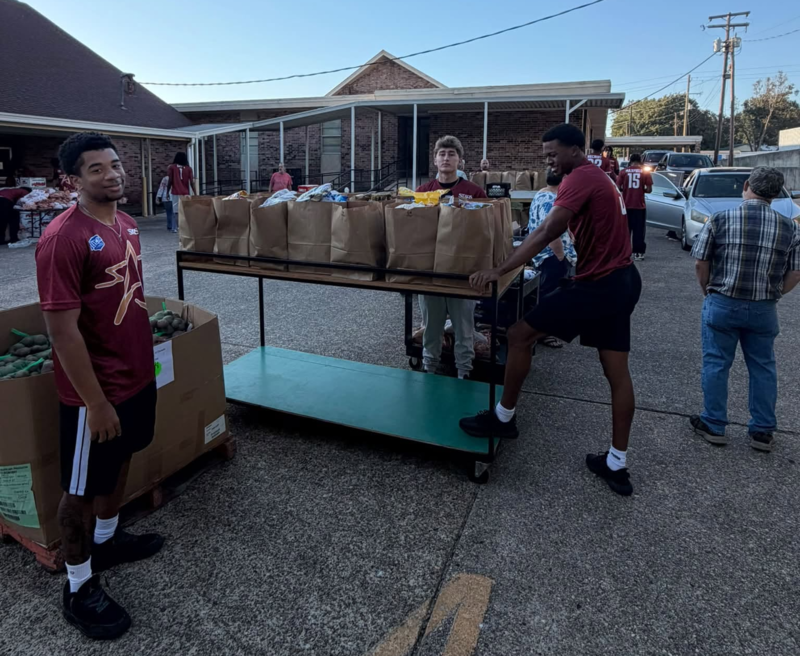 Players Helping