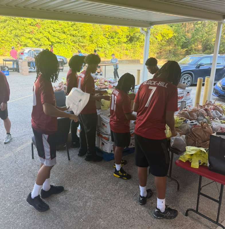 Team packing and sorting bags