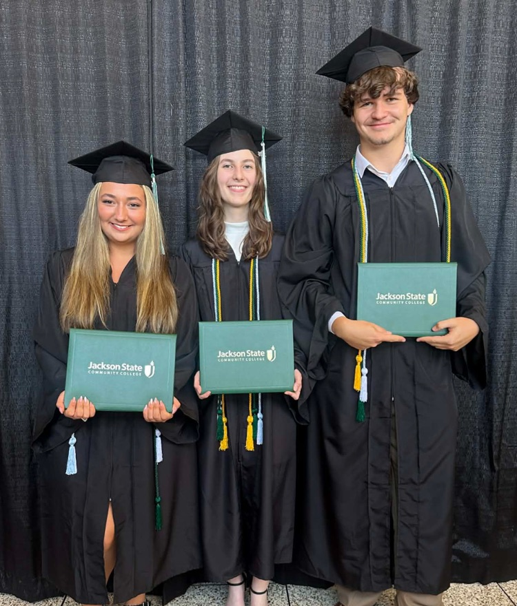 clarksburg grads