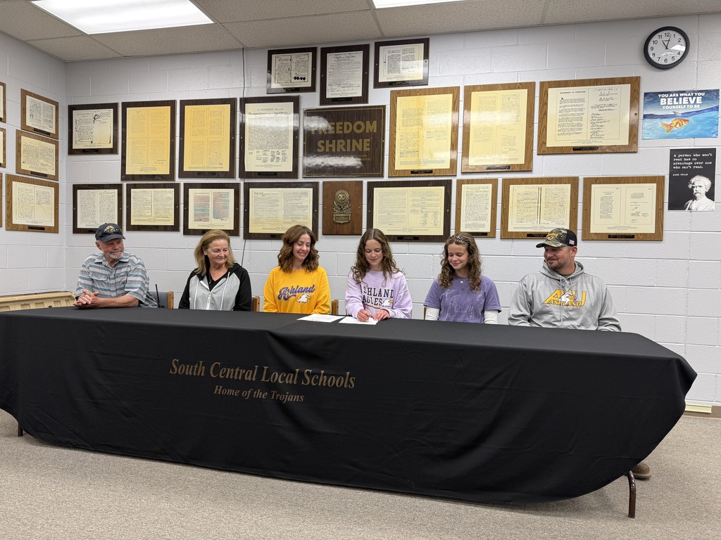 track signing 3