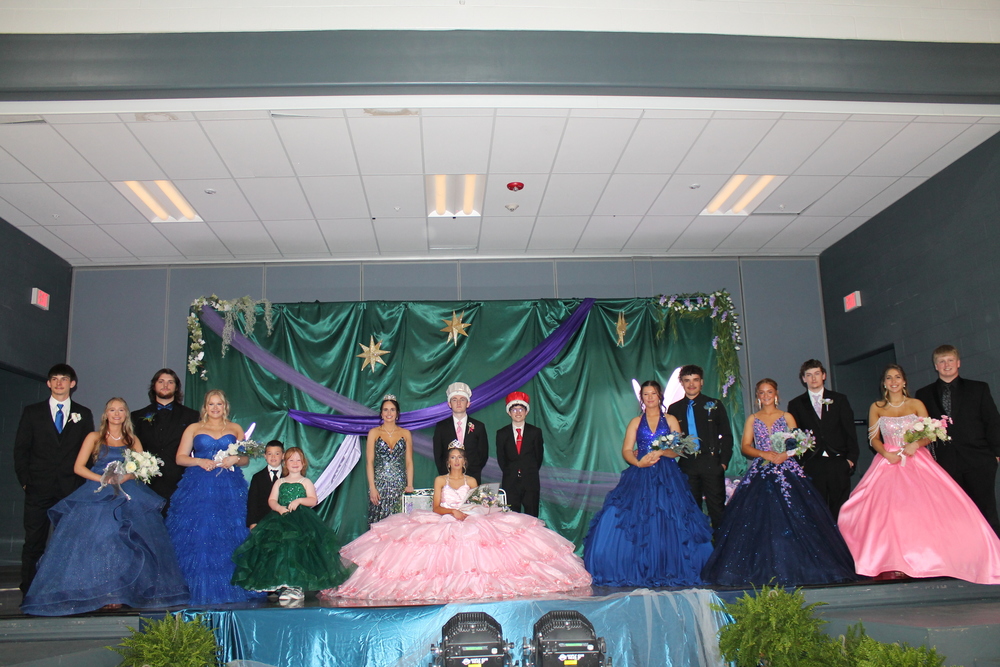 prom court