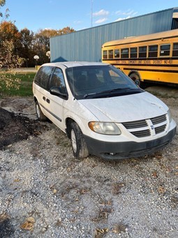 2005 Dodge Caravan