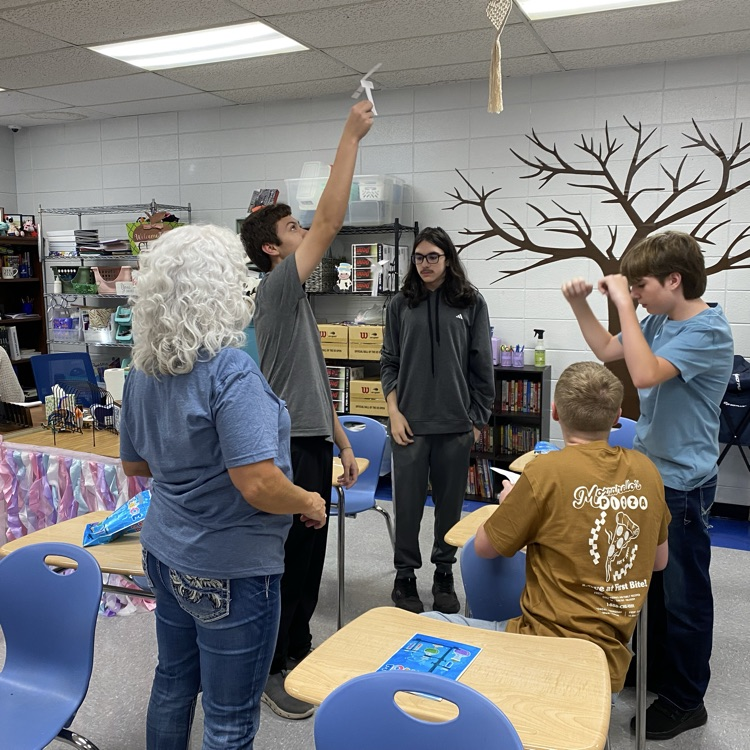 students making experiments 