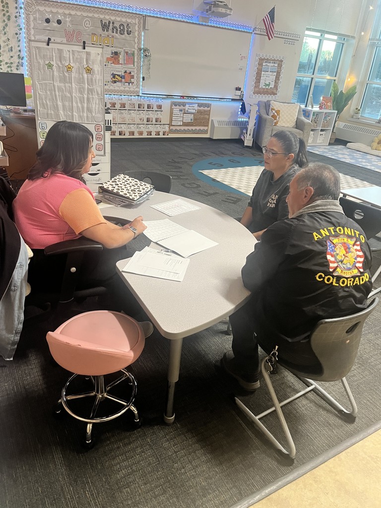 Photo: Parent Teacher Conferences