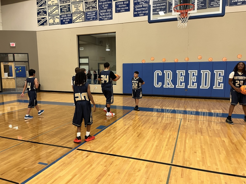 MS Boys Basketball Team