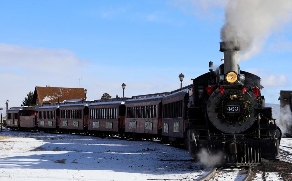 Santa's Holiday Express