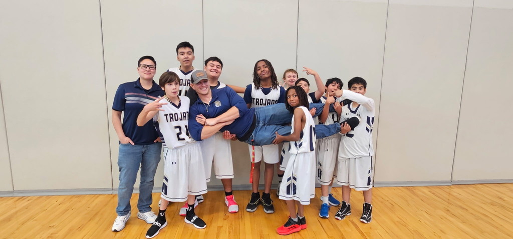 Photo : MS Boys Basketball Team 5th Place Finishers