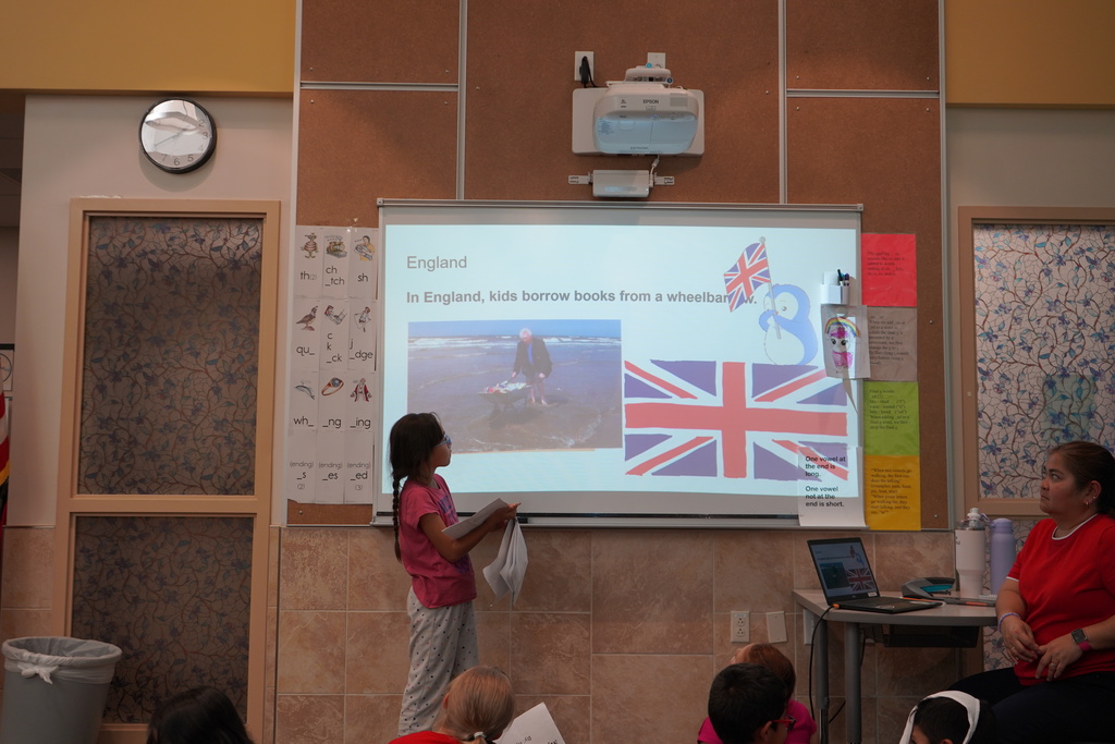 Photo: Elementary presentations