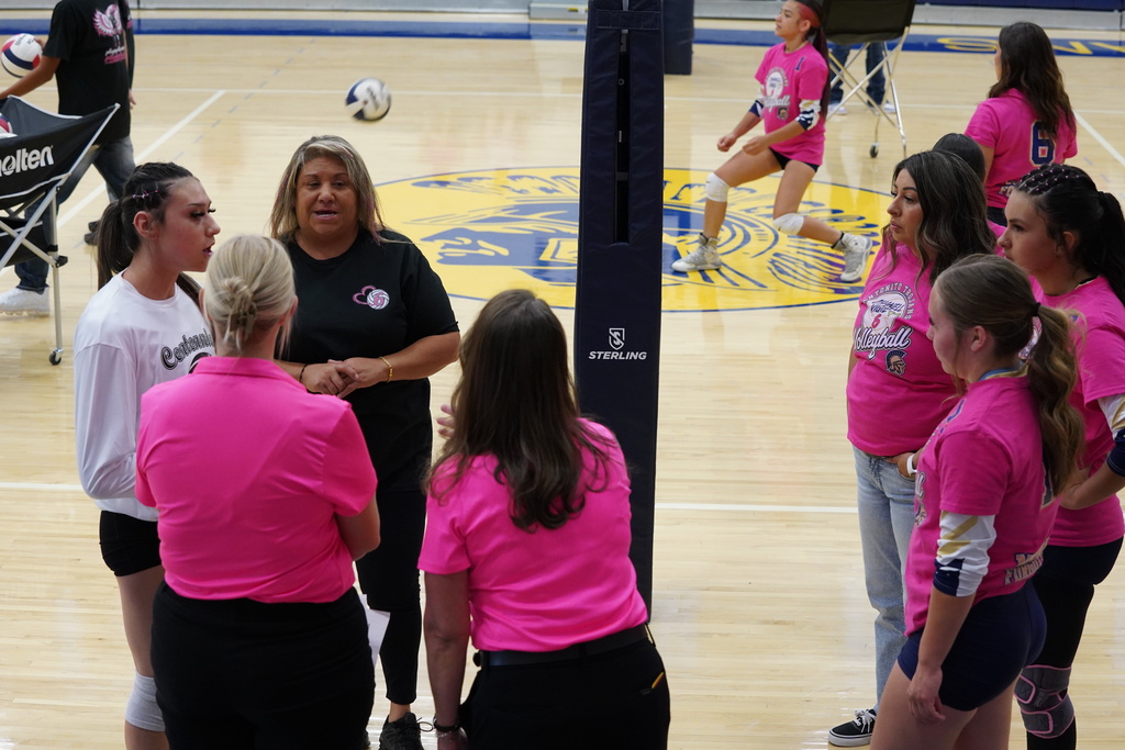 Photo: Antonito HS Volleyball vs. Centennial Rams