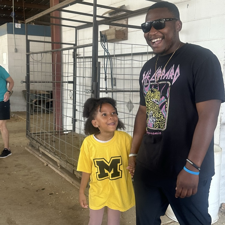 children at the fair