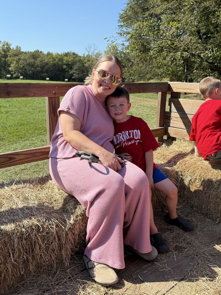 kids on hay