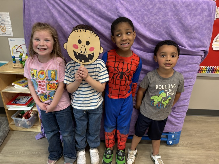 Book character fun! 🍎📚