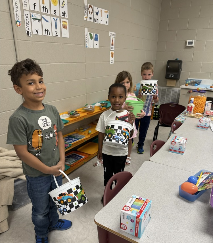 students with their baskets