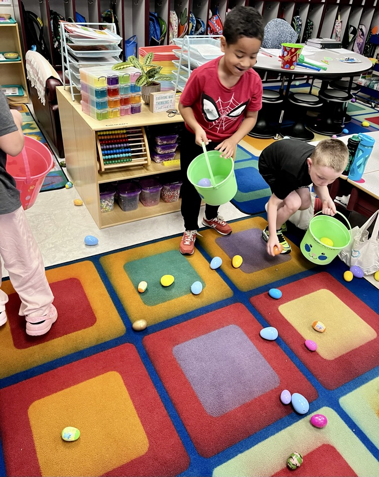 students hunting eggs 