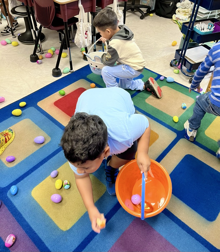 students hunting eggs 