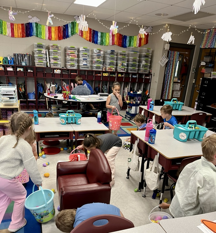 students hunting eggs 