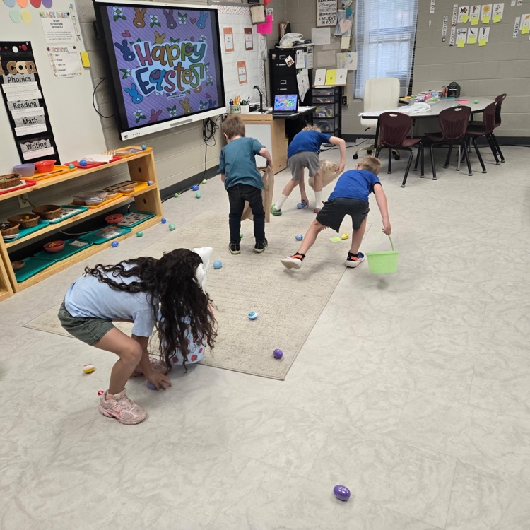 students hunting eggs
