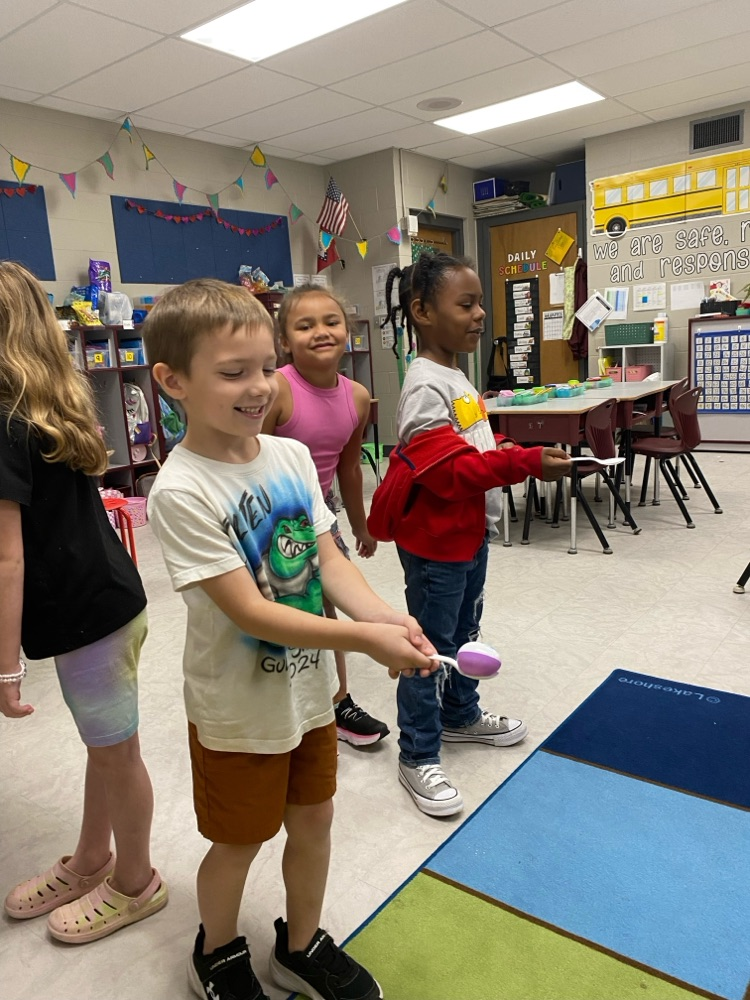 children in egg races