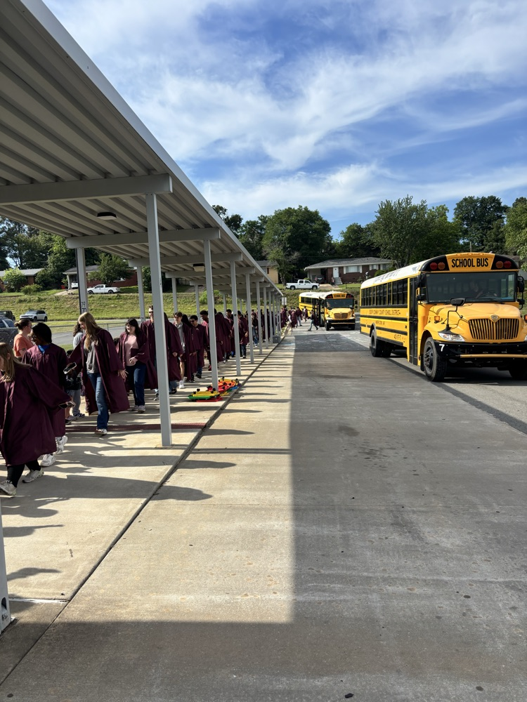 MHS Sr Walk 