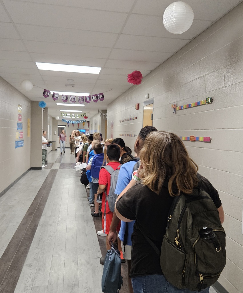 Students learning at SCCSD.