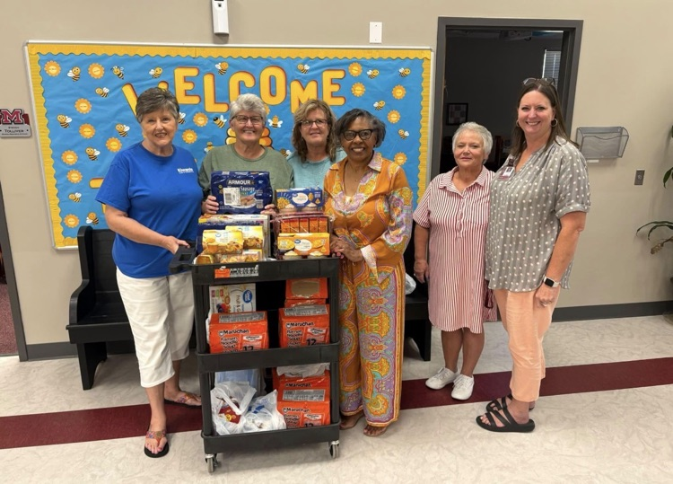 Morrilton Kiwanis Club members