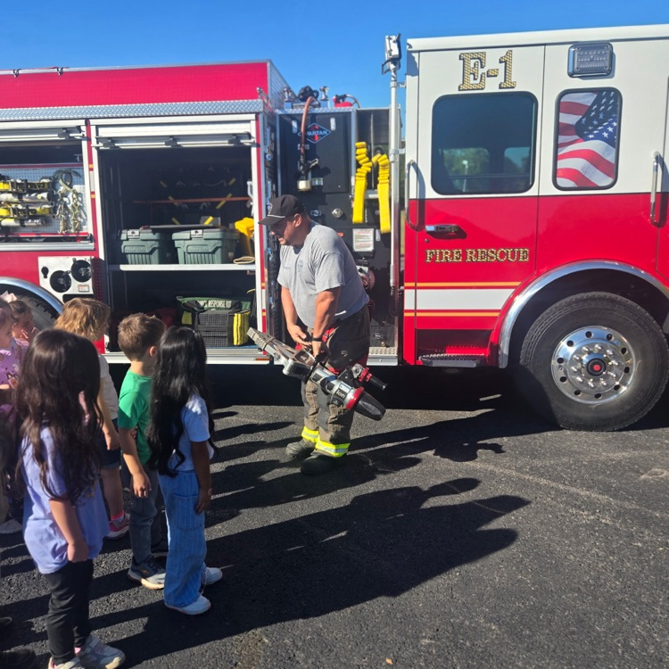students watching fireman 