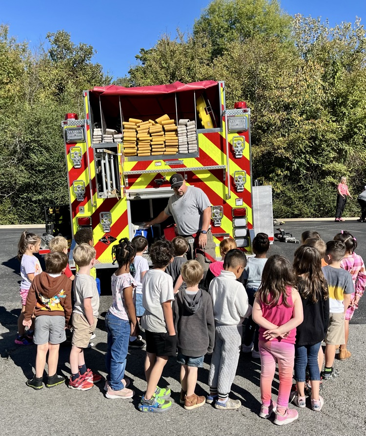 students with fire truck 